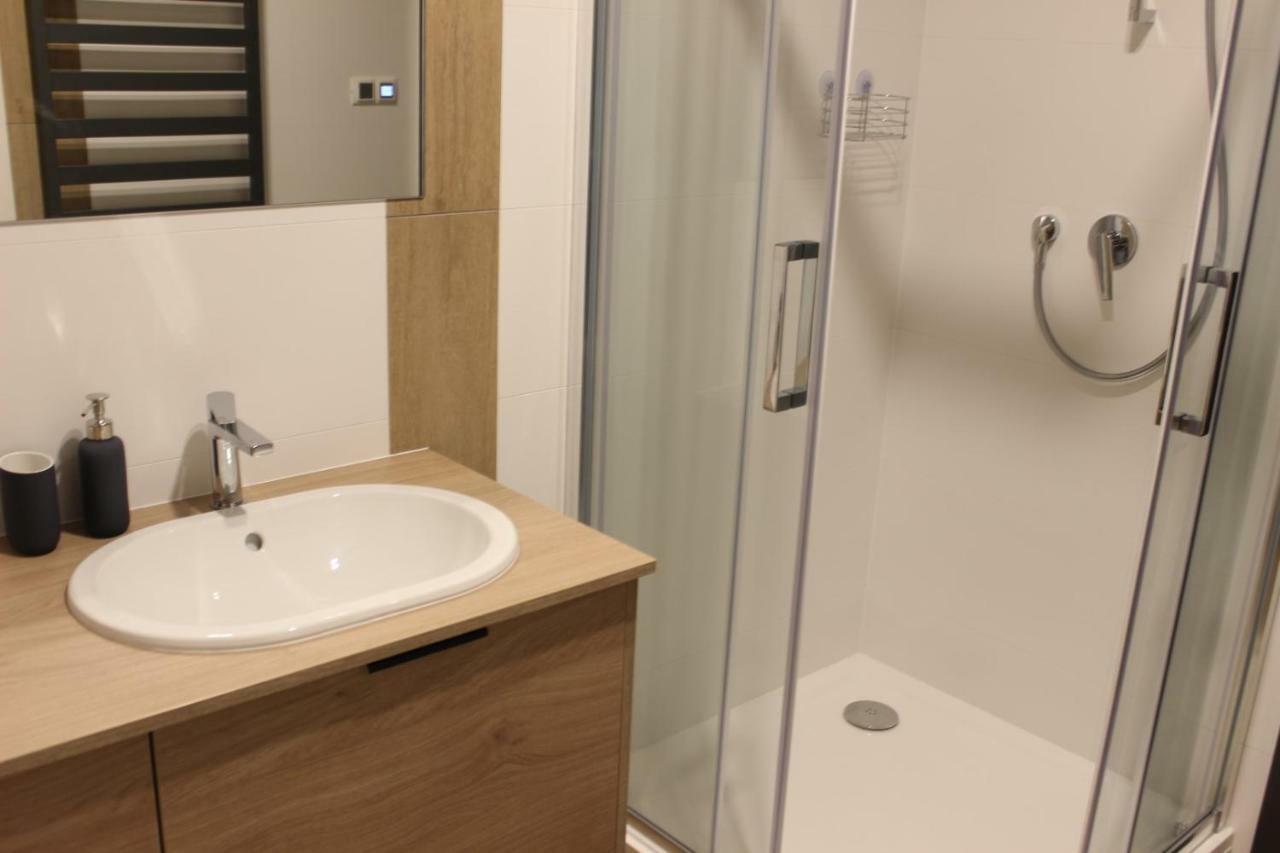 Apartamenty Centrum Park Sowinskiego 19 Zielona Gora  Exterior photo