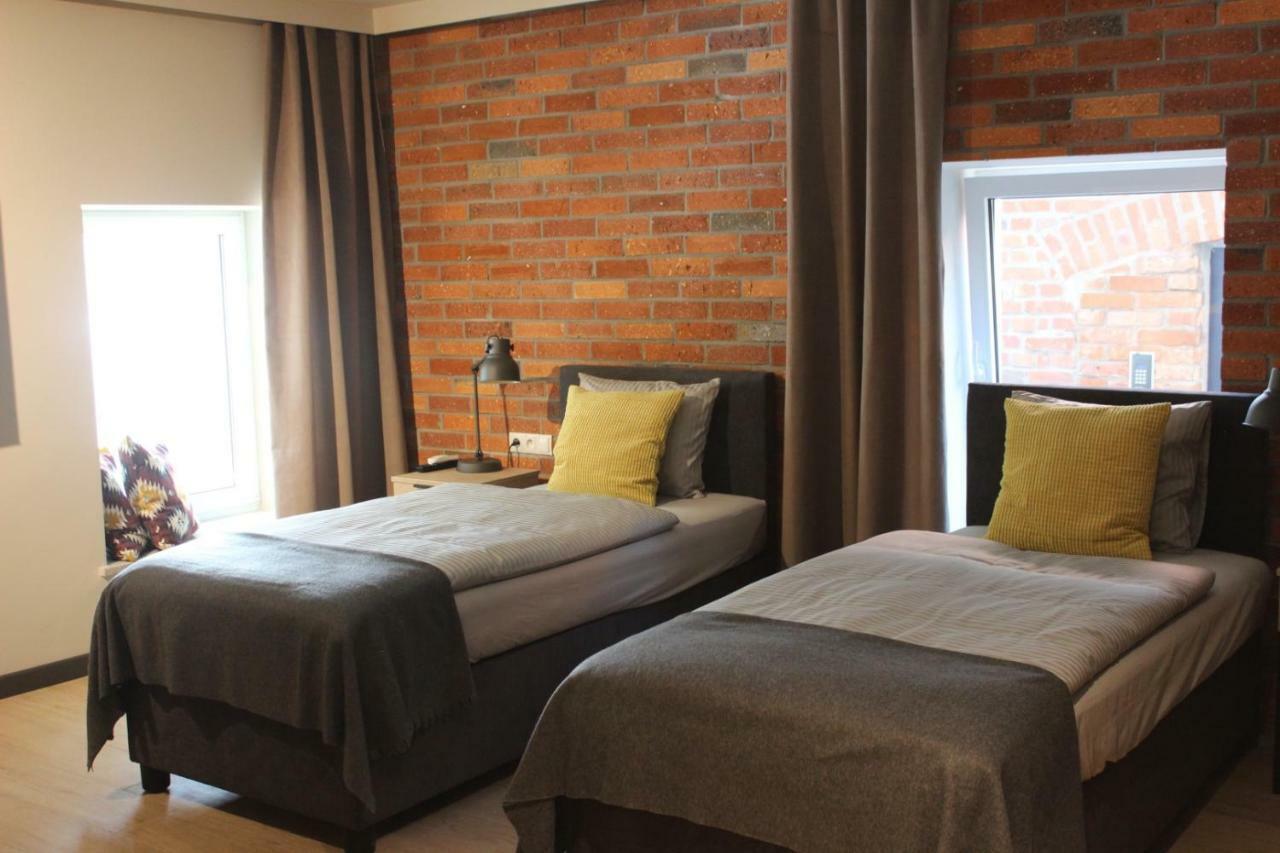 Apartamenty Centrum Park Sowinskiego 19 Zielona Gora  Exterior photo