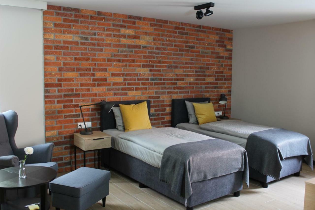 Apartamenty Centrum Park Sowinskiego 19 Zielona Gora  Exterior photo