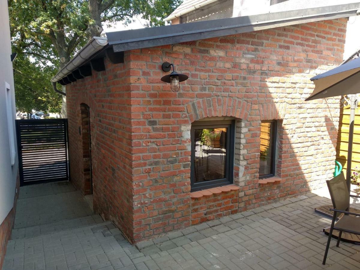 Apartamenty Centrum Park Sowinskiego 19 Zielona Gora  Exterior photo