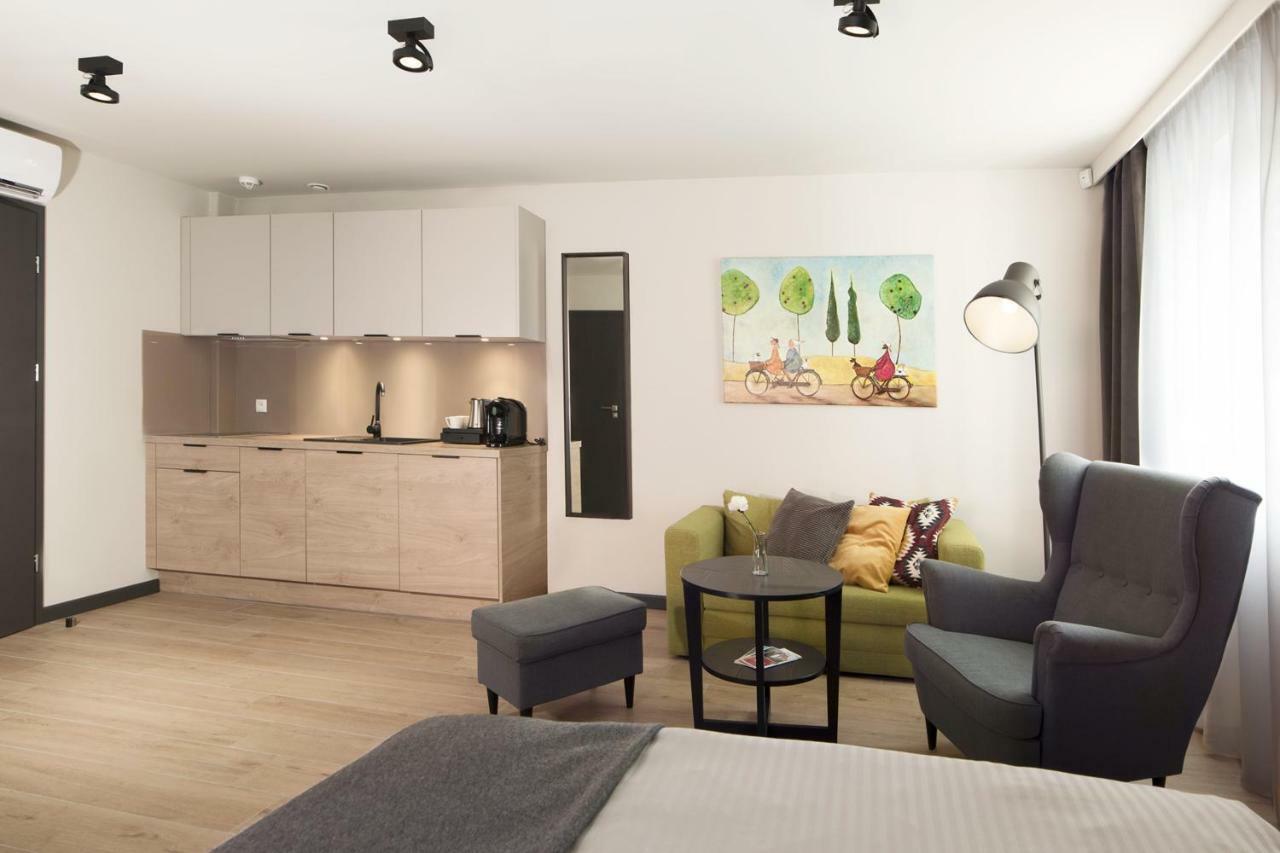 Apartamenty Centrum Park Sowinskiego 19 Zielona Gora  Exterior photo